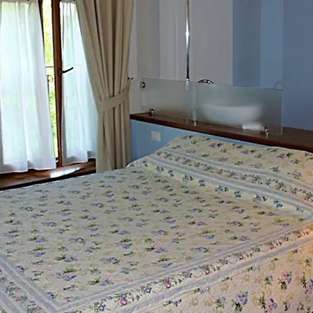 Il Fiore E La Farfalla Bed & Breakfast 3*