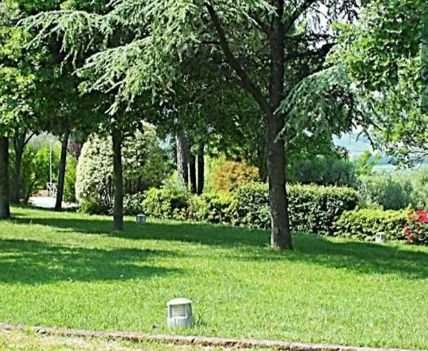 Il Fiore E La Farfalla 3* Pieve Vecchia (Marche)